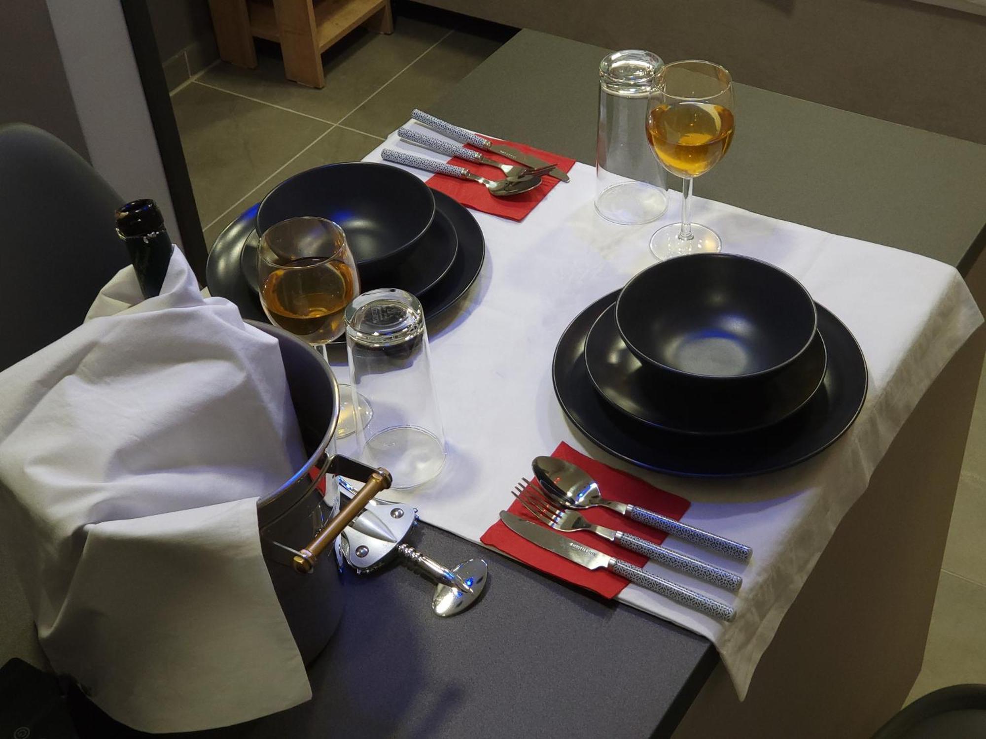 Dione Luxury Business Suite In The Heart Of 아테네 외부 사진