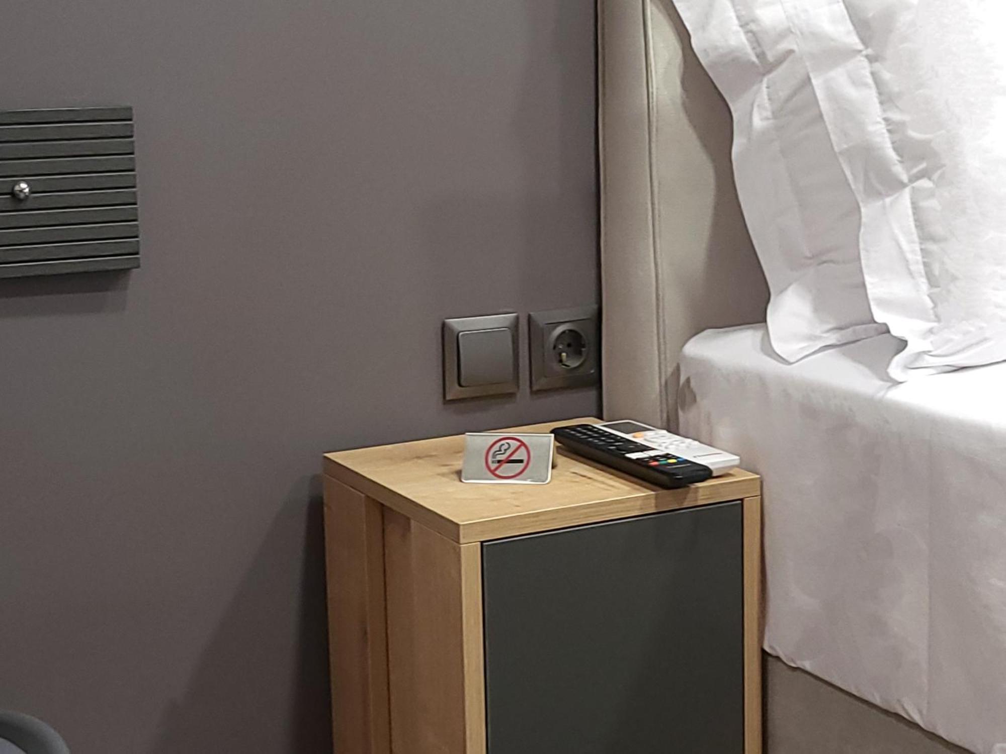 Dione Luxury Business Suite In The Heart Of 아테네 외부 사진