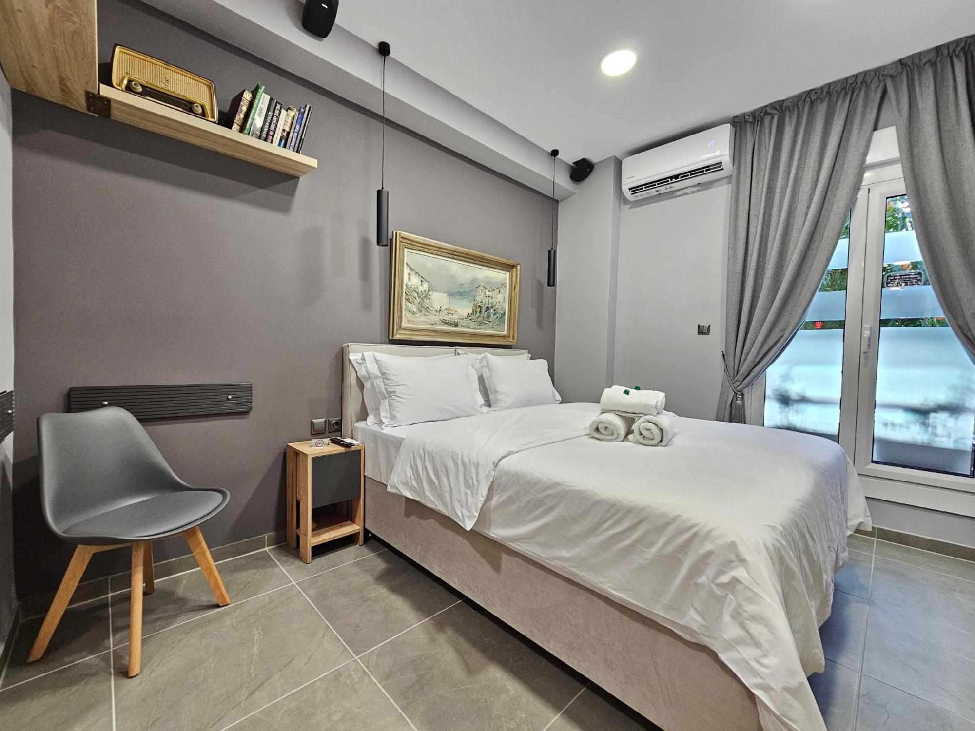 Dione Luxury Business Suite In The Heart Of 아테네 외부 사진
